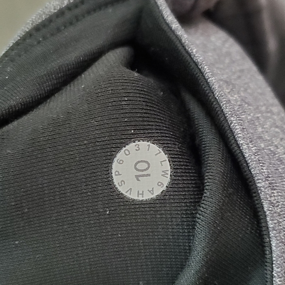 Lululemon Train Times Crop - Picture 5 of 5